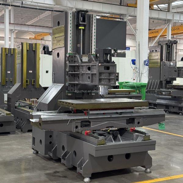 VMC1160 5 Axis CNC Machine Center Roller Guide Vertical Milling System for Aluminum Processing
