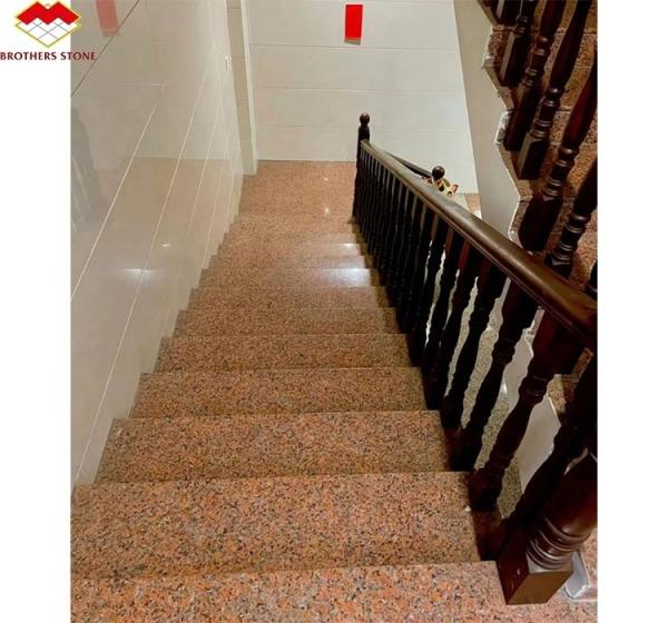 G562 Red Granite Natural Stone Polished Anti Slip Granite Slab for Stair Luxury Style