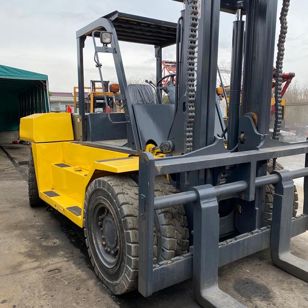 Electric Power 16 Ton Komatsu Forklift Top-notch Performance and Durability