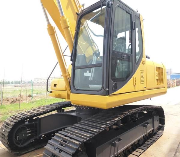 HE210 Heavy Earth Moving Equipment Compact Mini Excavator 21t Total Weight