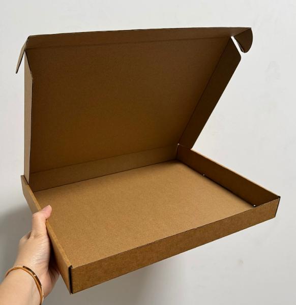 Custom Tear Strip Corrugated Mailer Boxes Colorful Kraft Packaging for Clothing Cosmetics Shipping