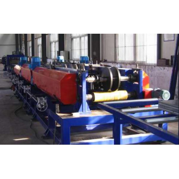 Chemin de câbles formant la machine