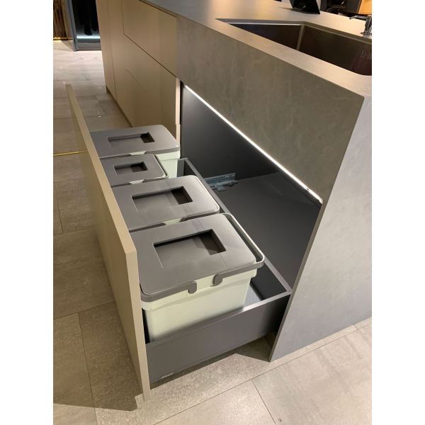 Golden Color Aluminium Frame Modern Italian Design Kitchen Cabinet with Eco-Friendly Material
