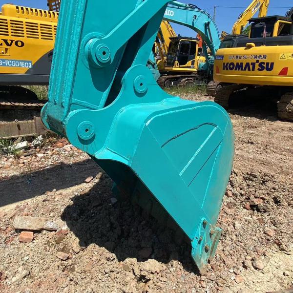 Powerful Used Kobelco Excavator SK200 with 150 Horsepower and Full Horsepower Control System