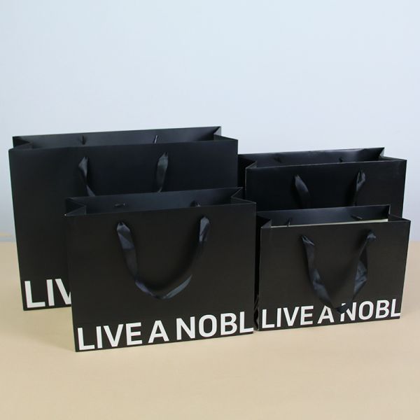 Thickened Kraft Paper White Cardstock Gift Bags Clothing Store Tote Bags Custom Logo Printing Packaging Bags
