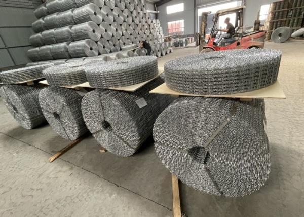 2mm Wire thickness 280M Galvanized Pipe Coating Welded Mesh For Offshore Gas Pipelines