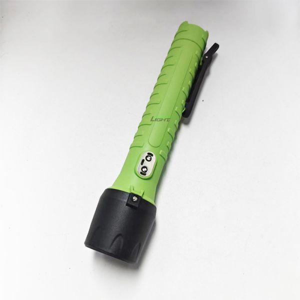Magnetic USB Rechargeable Led Flashlight Rescue  Camping Mining Torch 6400mAh 5W Impact Resistant Torch Light