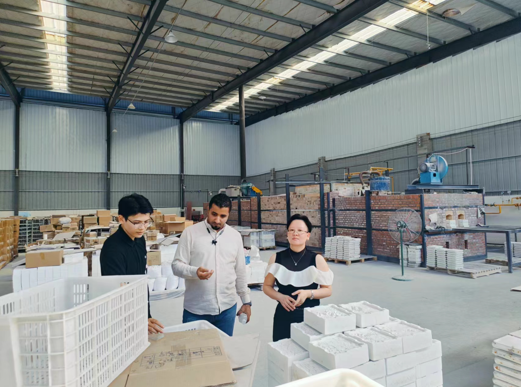 Hunan Yibeinuo New Material Co., Ltd.