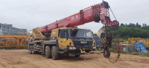 Plier 17 ans Sy 75t camion grue bon et service après-vente pour vos besoins