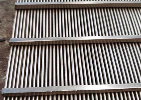 SS304 SS316 SS316L Johnson Water Well Screen , Sieve Mesh Screen For Dust Water Treatment
