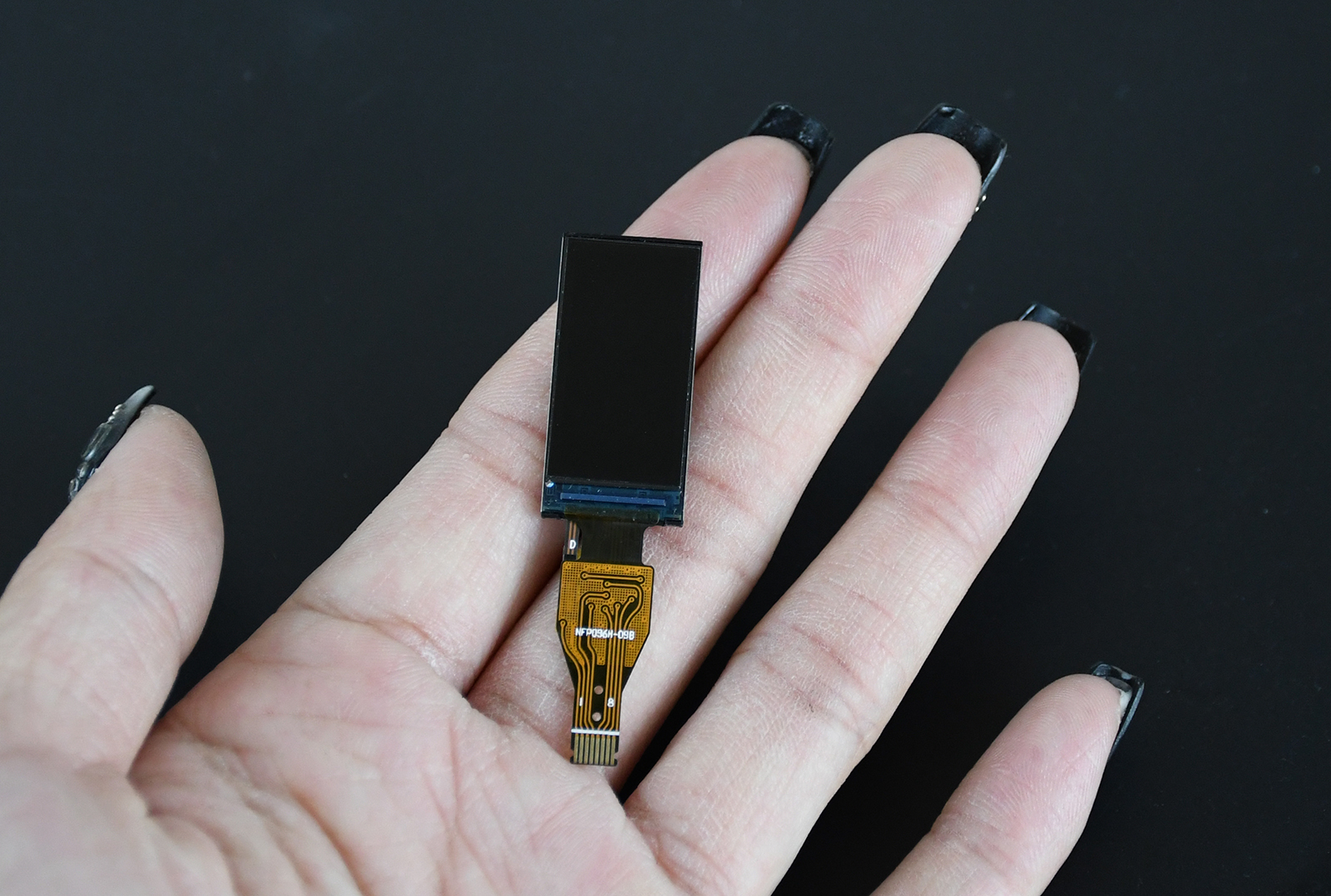 Polcd 0,96 дюймовый LCD 80 * 160 LCD Модуль полный цветный 4 линии IPS небольшой Tft дисплей