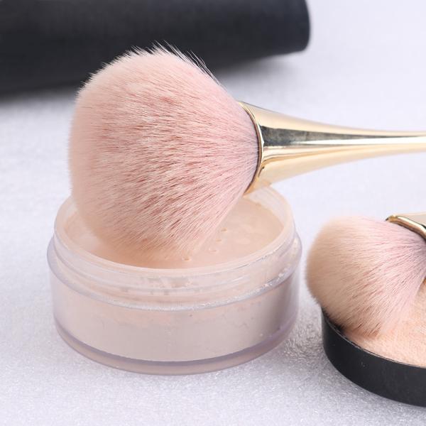 Special Color Cruelty Free Makeup Brushes Silky Soft Smooth Hair For Amateurs
