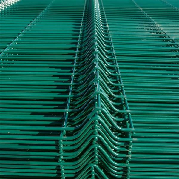 Curved Welded Wire Mesh 3D Bending Fence Residential Farm Fence