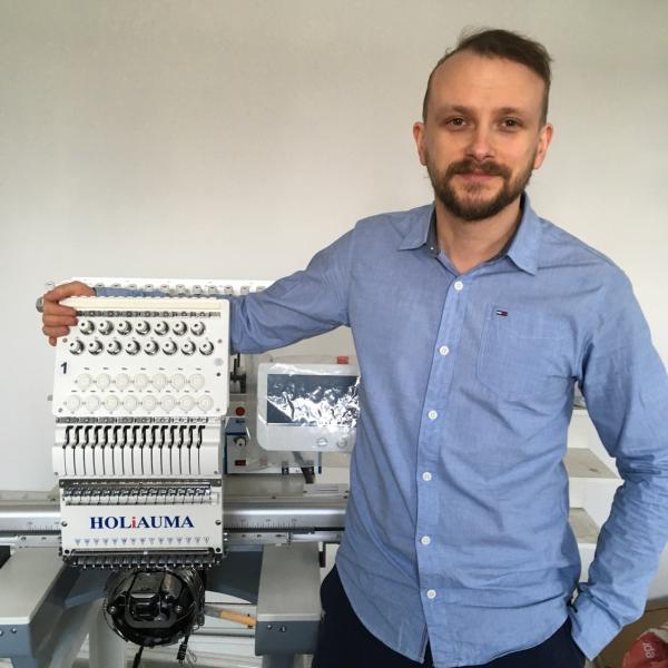 Top quality high speed one head embroidery machine for cap/t shirt/ flat/ shoes and so on