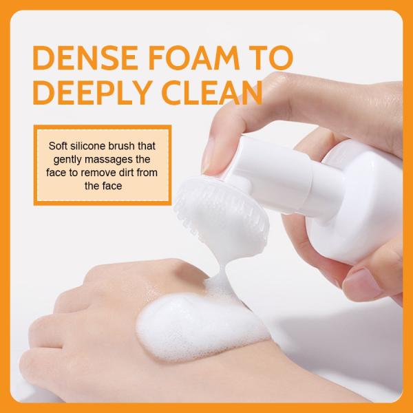 Etiqueta personalizada Curcuma limpiador de aceite control limpiador limpiador hidratante y brillante limpieza de la piel mousse