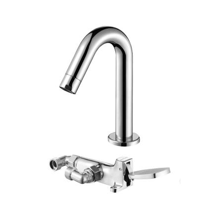 Pisar-Na fonte da fábrica do banheiro de Chrome da torneira de misturador da água fria do controle do pedal do torneira da bacia