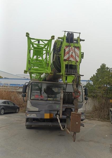 Zoomlion 80T camion grue avec 32 tonnes contrepoids et 20 ans de fiabilité