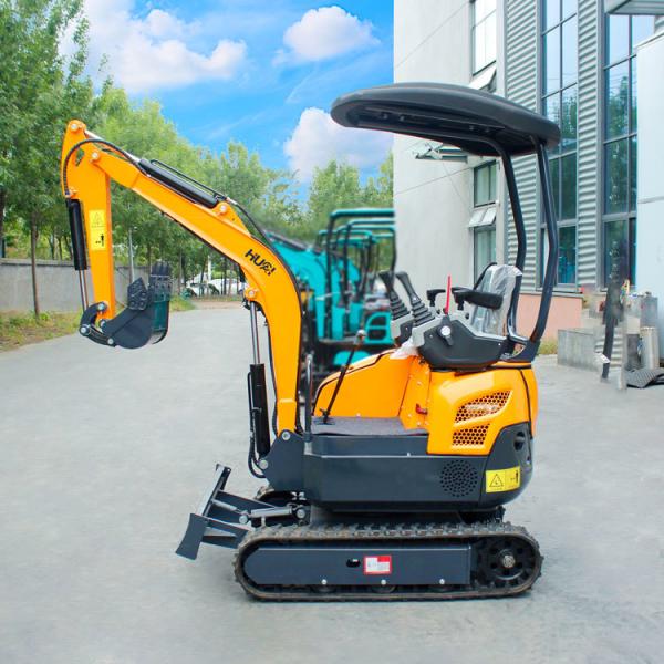 China Small 2t Excavator Price 2000kg Small Digger Garden Farm Mini Excavator With Thumb 2 Ton