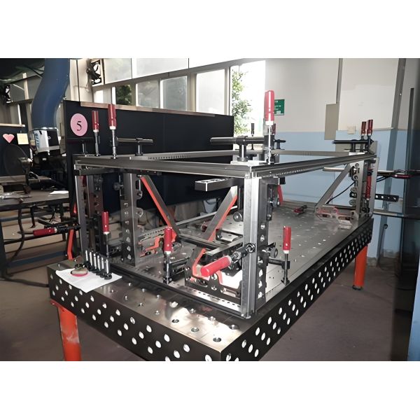 3D welding tables system bores in a 50 x 50 mm diagonal grid