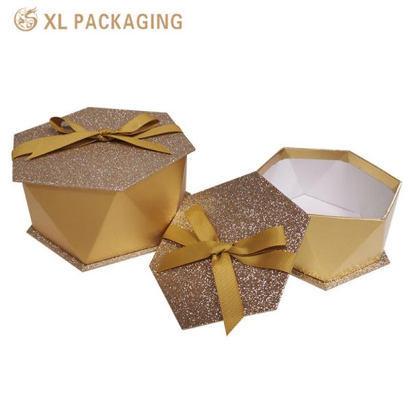 Valentine'S Day Chocolate Candy Gift Boxes  Customized Special Shaped Packaging With UV Finishing And 1.5mm Thickness