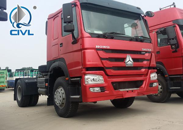 4 X 2 SINOTRUK Tractor Truck , Euro II/III Emission Standard ZZ4257S3257V Prime Mover Used With Semi Trailer