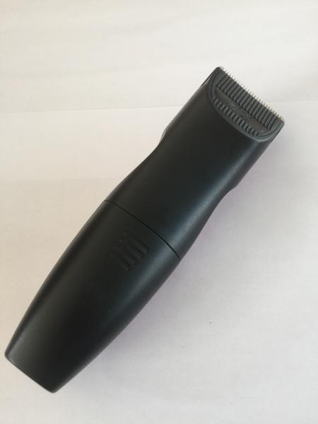 Solid Ceramic Electric Hair Clipper Worldwide 100 - 240v Dual Voltage , Long Service Life