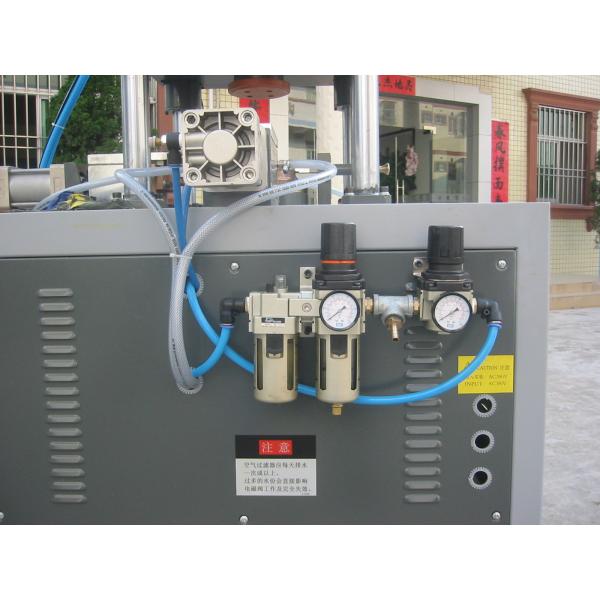 Сварочный аппарат шва пятна сопла чайника воды, сварщик 50КВА сопла чайника