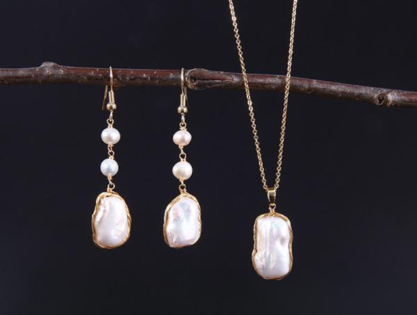Natural Baroque Pearl necklace Cultured White Baroque Pearl Glass Chain Baroque Pearl Necklace Lady Pear Jewelry Set