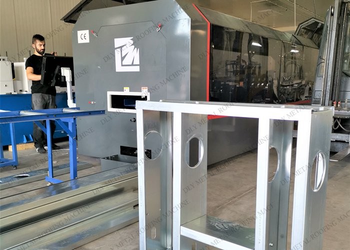 Крен Purlin C80 c формируя крен purlin машины Z120-300 c z формируя машину полноавтоматическую