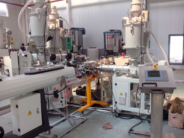 Multilayer Plastic Pipe Production Line PB EVOH Oxygen Barrier Pipe Production Machine