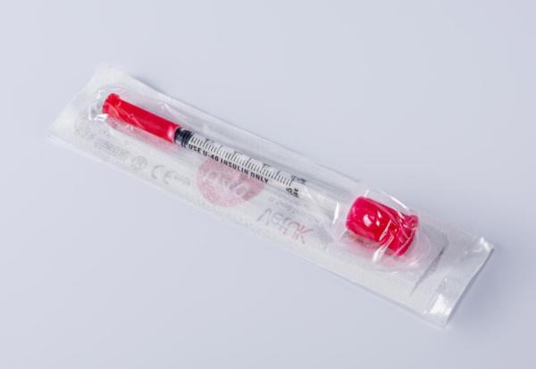 FDA510K CE Sterile Medical Disposable Insulin Syringe With Needle U 40