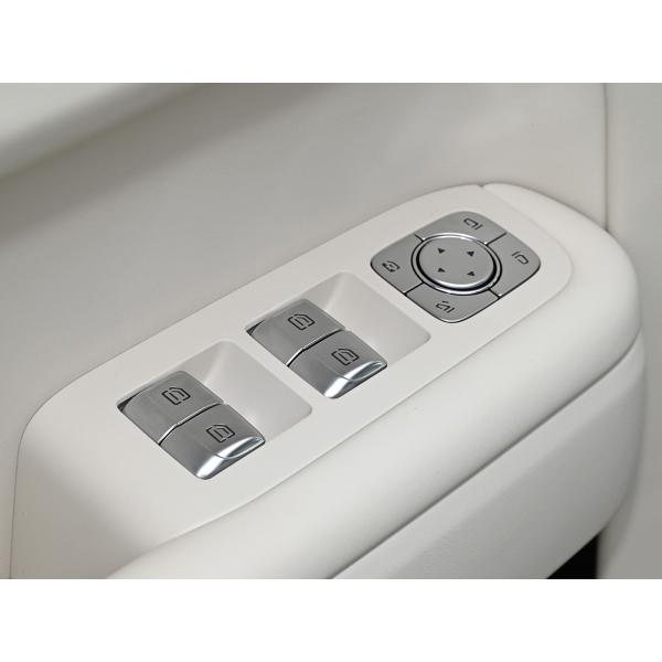 Luxury Programmable L8 Li Auto Car Hybrid 6 Seater SUV