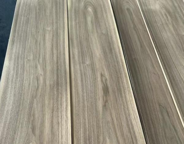 0.5m-2m / 2cm-2.44m / 2.45m-3.6m Wood Veneer Walnut Natural Walnut Veneer For Home Decoration