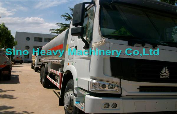 25000L Oil Tanker Trailer 8X4 , HOWO Water Tanker Truck  30000liters 25000liters new Sinotruk fuel tank trucks