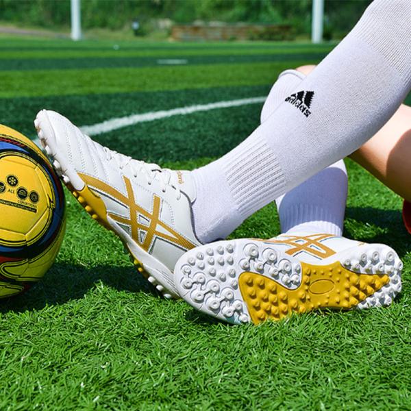 Training Professional Best Leather All Ages Soccer Football Cleats Fustal Shoes