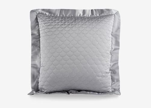 Soft Multiple Colors Decorative Throw Pillows 100% Polyester For Chair / Bed