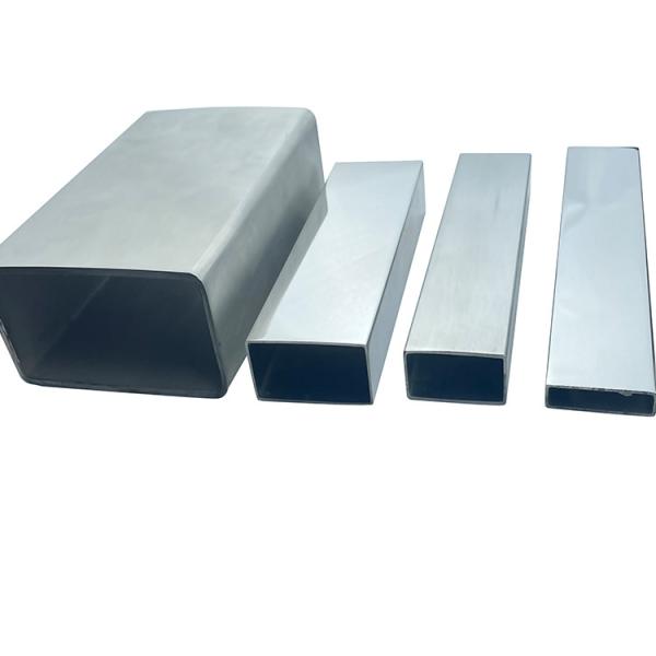 Decorativo TUBO BRILLANTE RETANGULAR LUSTROU 600 C-304 X tubulação lisa de aço inoxidável de Inox de 6 METROS