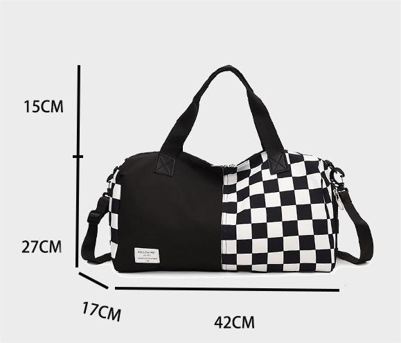 Compact Portable Custom Sports Bags Running Duffel Bag Classical Plaid Print