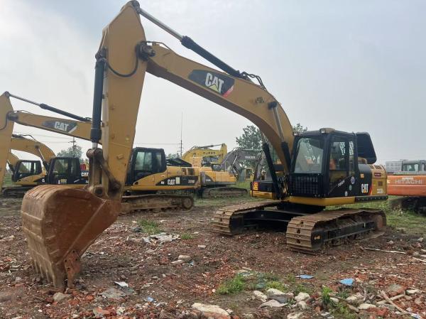 Excavateurs lourds d'occasion CAT 323 de 23 tonnes Excavateur d'occasion d'origine bien entretenu