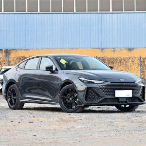Chang автомобиль хэтчбека автомобиля бензина седана превосходной версии 1.5T UNI-V 2022 компактный