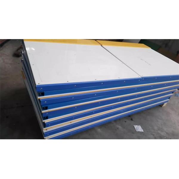 High Density Polyethylene Ice Rink Railing Barrier Dasher Board HDPE Fence