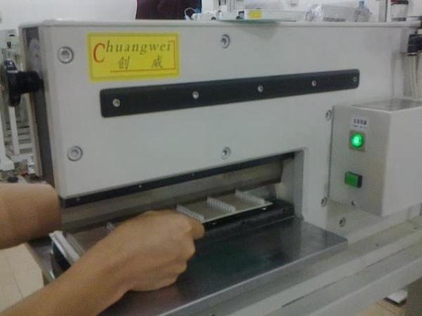 Pneumatic PCB Depanelizer Machine with PCB Separator for One Year Warranty