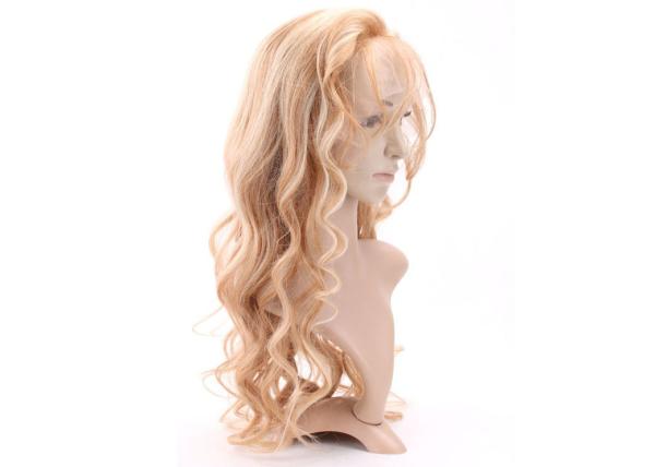 A trama dobro forte coloriu a categoria das perucas 8A 10A do cabelo com linha natural do cabelo