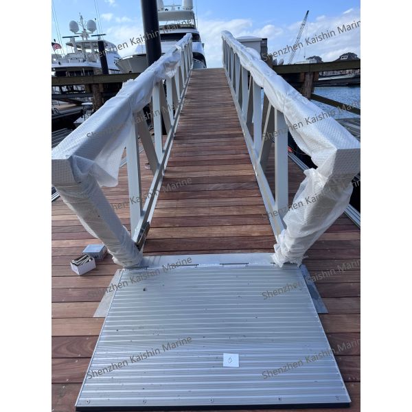 Marine Aluminum Gangway with 1.1m Height Handrails and WPC Decking for Floating Dock Pontoon Access