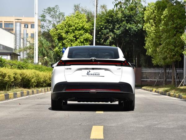Export Fast Ship Luxury Chang An Shenlan L07 New Energy 5 Door 5 Seat Hybrid  Car