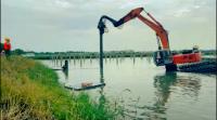 Máquina escavadora Mounted Pile Driver do rio