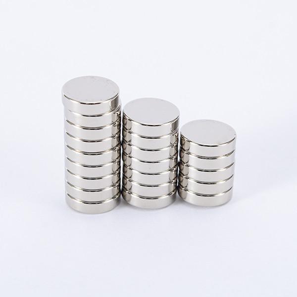 Customizable Round Neodymium Magnets N33M-N50M With Axial Magnetization Direction