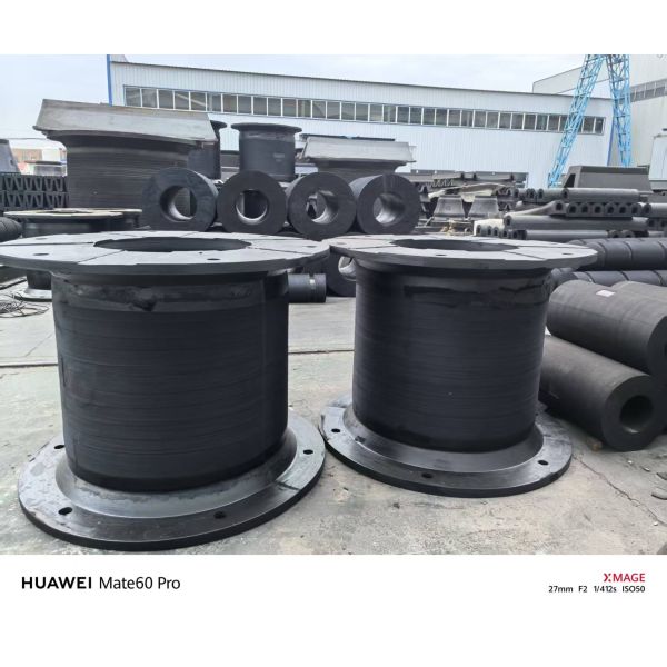 25°C To 80°C Cell Rubber Fenders Black Color With Elongation At Break Exceeding 400 Percent Ideal For Offshore Platforms