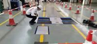 AA4C Lines d'essai pour véhicules destinées aux établissements de R&D, testeur de rouleaux de frein à glissement latéral de suspension de charge d'essieu