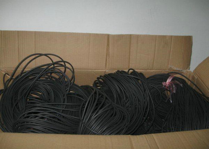 Custom FKM Fluorubber Cord for Industrial Seals with Acid Resistance, Food Grade, and High Temperature Resistance